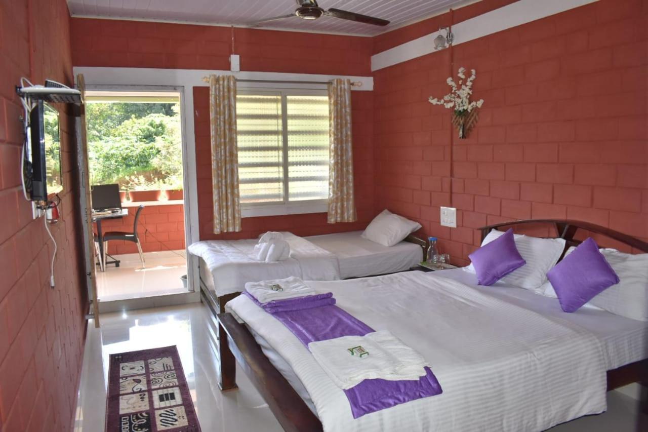 Camp Coorg Apartment Madikeri Ngoại thất bức ảnh