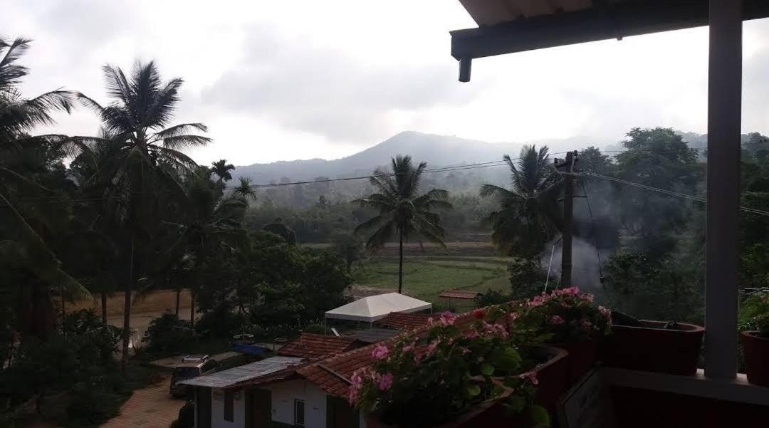 Camp Coorg Apartment Madikeri Ngoại thất bức ảnh
