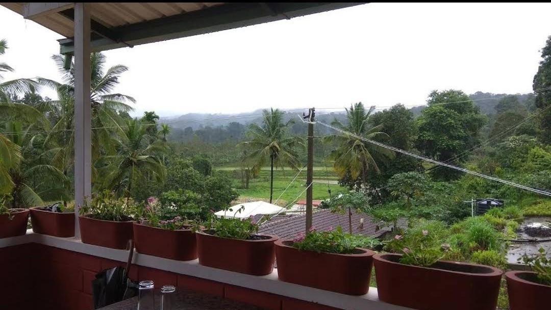 Camp Coorg Apartment Madikeri Ngoại thất bức ảnh